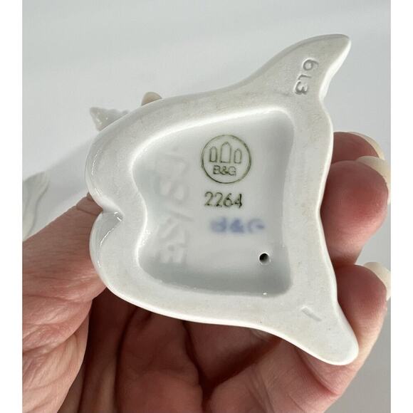 2 Bing & Grondahl B & G Copenhagen #2264 Mermaid Child Conch Shell 4.5" Figurine - Picture 6 of 7